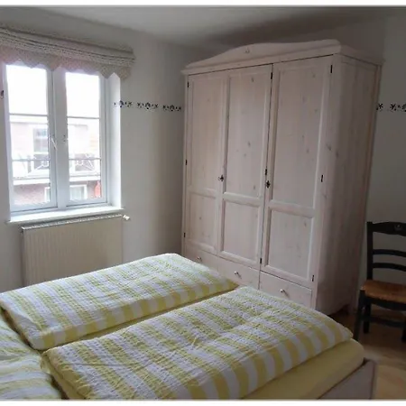Ferienwohnung-Hues-Ueueb-Witj-Duen * Risum-Lindholm